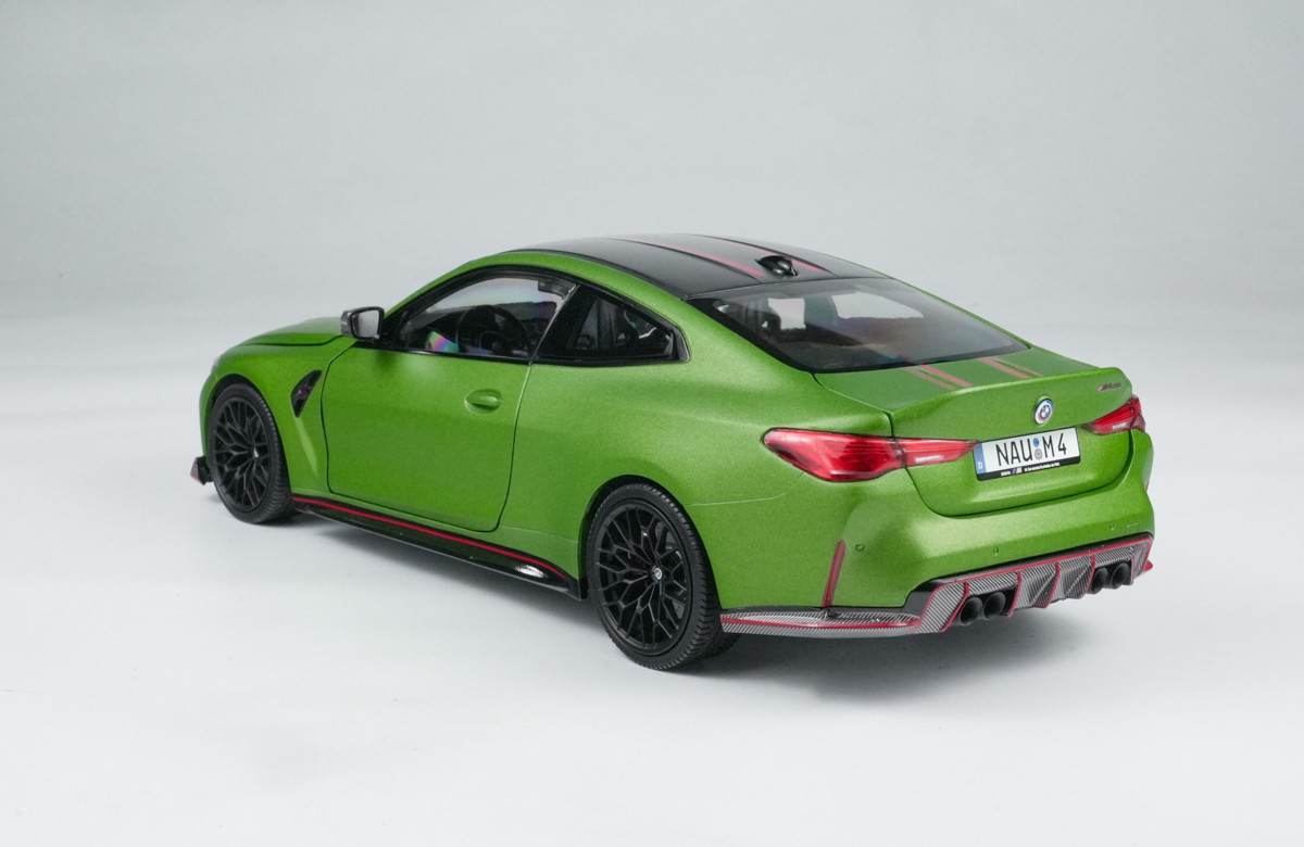 1/18 Minichamps BMW M4 CSL G82 (Matte Green) Diecast Car Model
