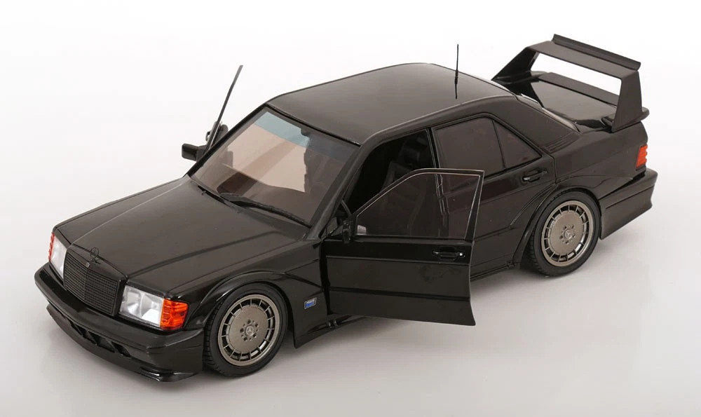 1/18 Solido 1990 Mercedes-Benz 190 W201 Evo II (Black) Diecast Car