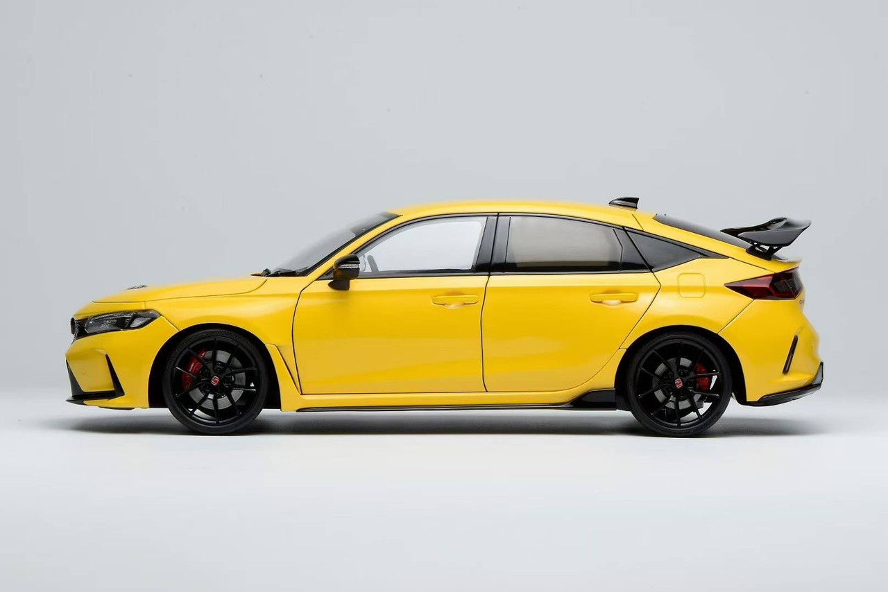1/18 Motorhelix Honda Civic Type-R (FL5) (Yellow) Diecast Car Model with Extra Engine Limited