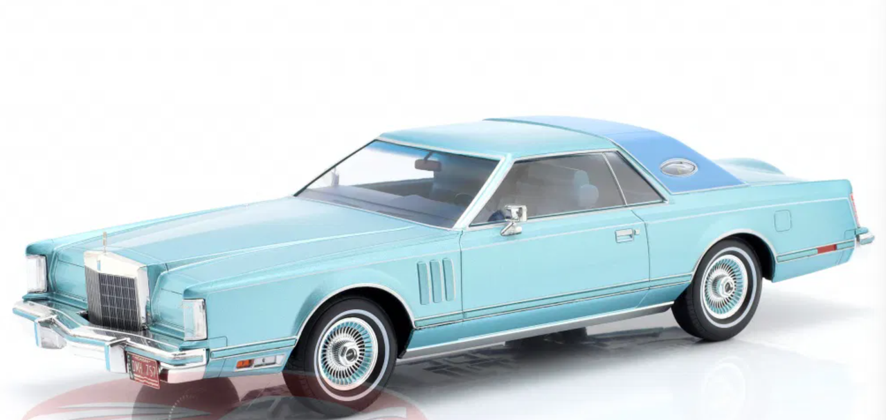 1/18 ModelCarGroup 1978 Lincoln Continental Mark V (Light Blue Metallic) Diecast Car Model