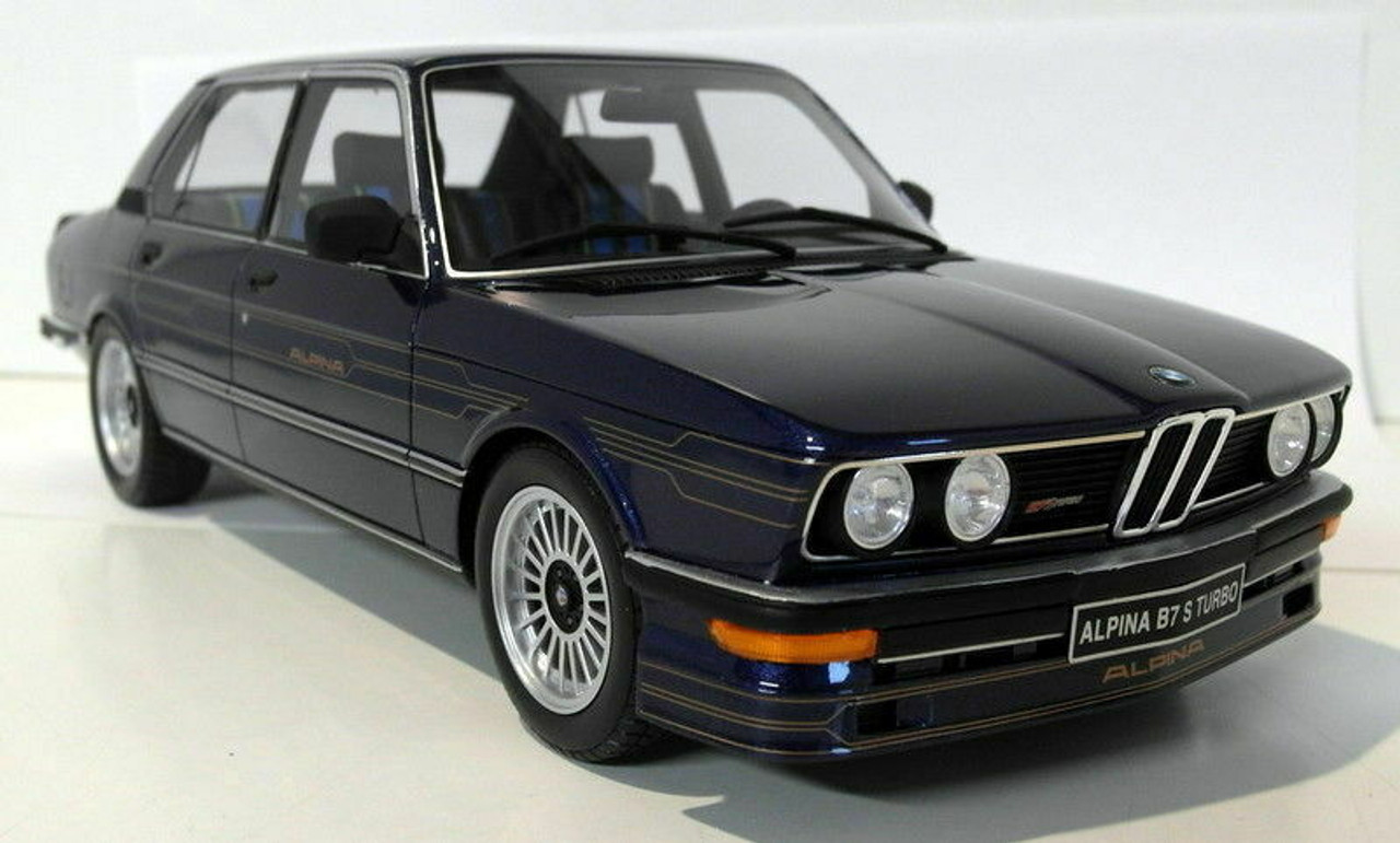 1/18 BMW Alpina B7Turbo coupe・ottomobile BMW ALPINA B7 (E24) TURBO COUPE 1:18 OttOmobile vs. M5 E39