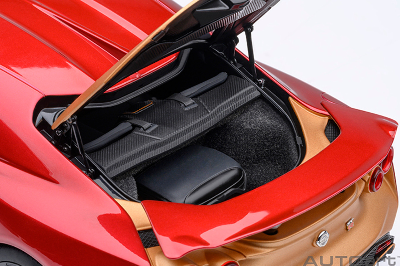 1/18 AUTOart Nissan GT-R50 By Italdesign (Metallic Red