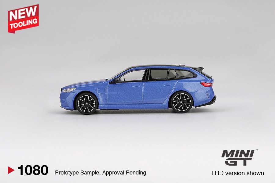 1/64 Mini GT BMW M5 Touring (G99) (Marina Bay Blue Metallic