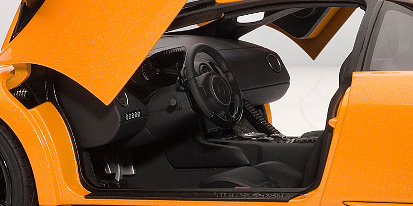1/18 AUTOart Lamborghini Murcielago LP-640 LP640 (Orange) Diecast