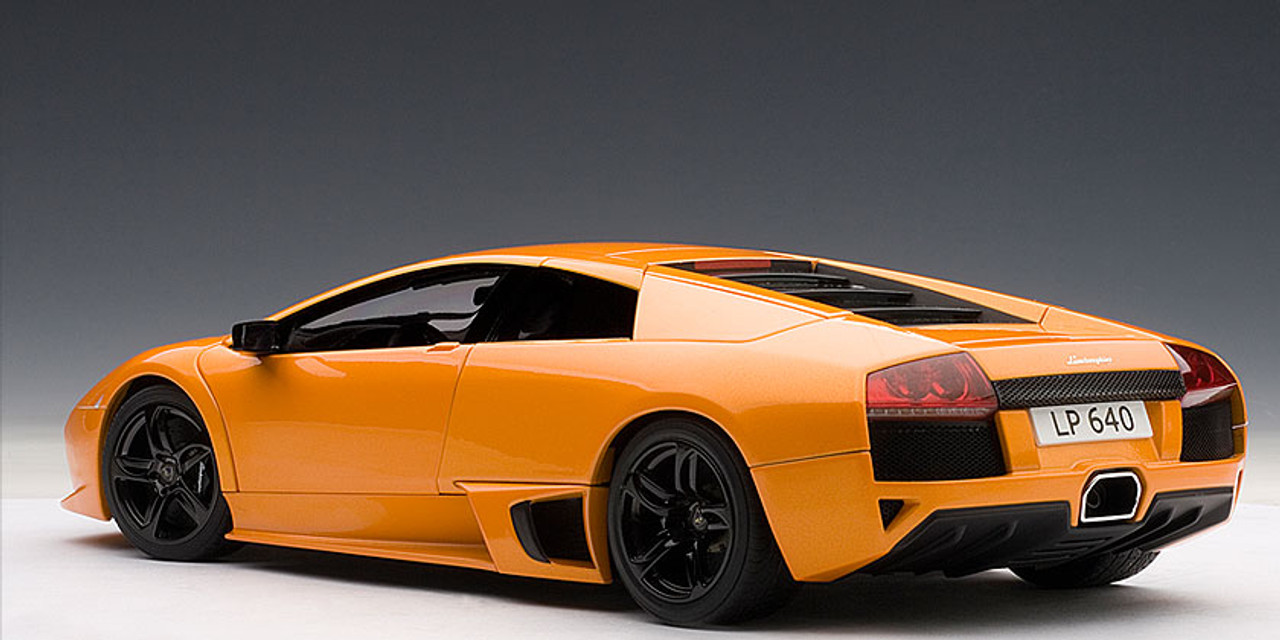オートアート 1/18 ランボルギーニ ムルシエラゴ　LP640 1/18 AUTOart Lamborghini Murcielago LP640 (Black)