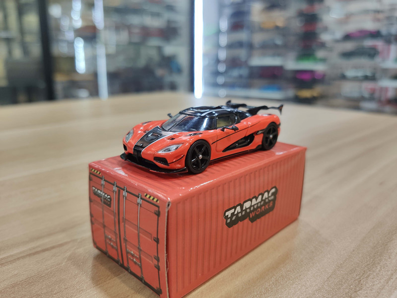 1/64 Tarmac works Koenigsegg Agera RS (Orange / Black) Car Model
