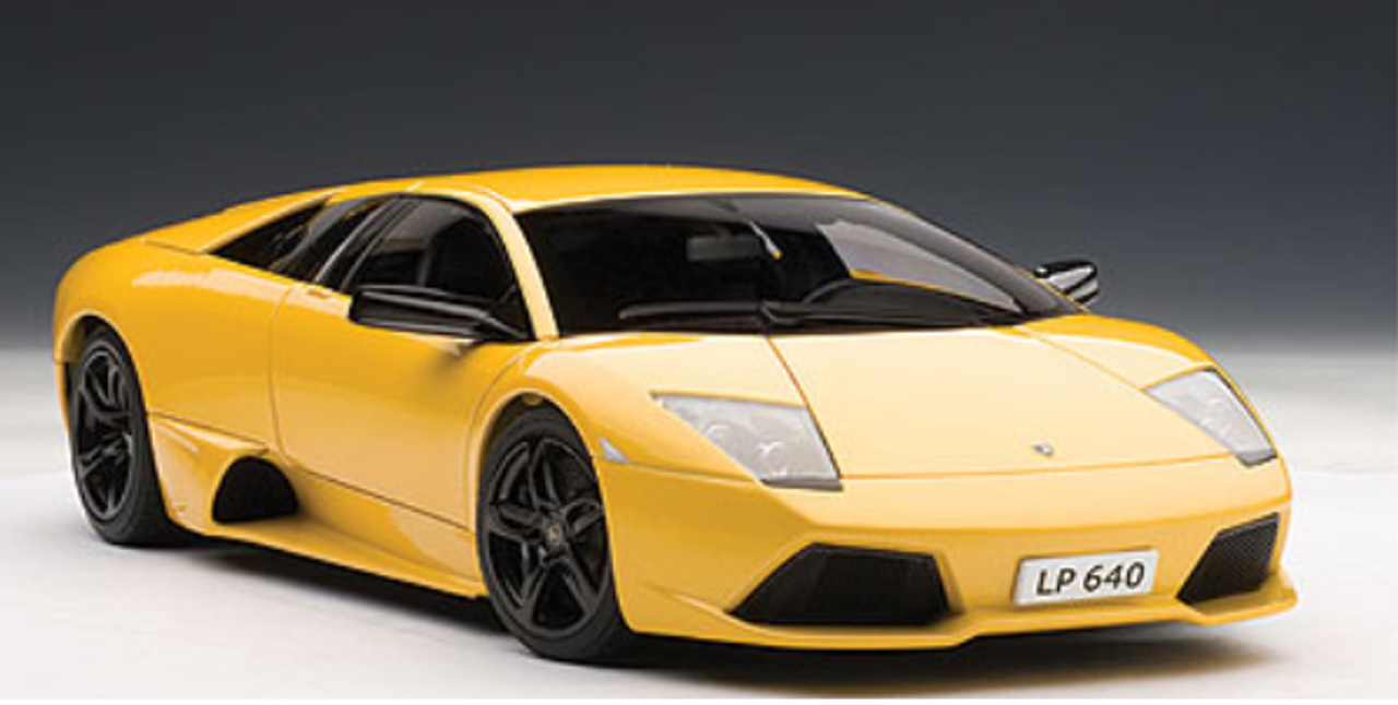 1/18 AUTOart 2006 Lamborghini Murcielago LP-640 LP640 (Giallo Orion / Yellow) Diecast Car Model 74621