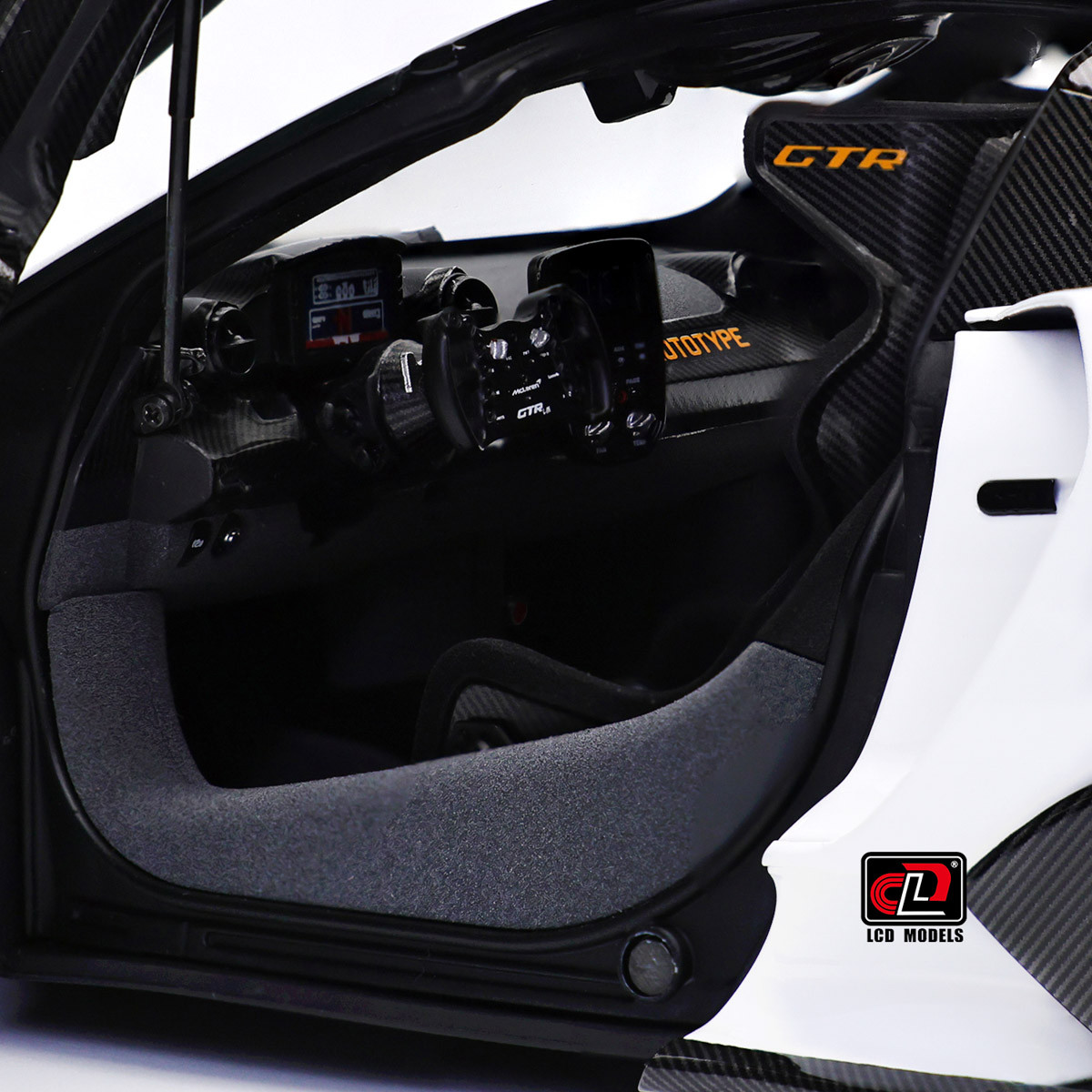 1/18 LCD Models McLaren Senna GTR (White) Diecast Car Model