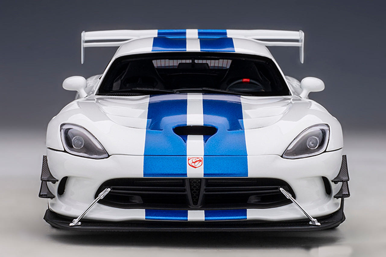 1/18 AUTOart Dodge Viper GTS-R Commemorative Edition ACR (Pearl White with Blue Stripes) Car Model