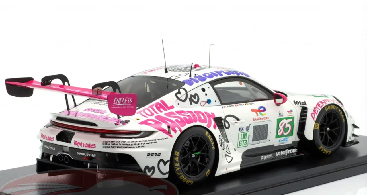 1/18 Spark Porsche 911 GT3 R LMGT3 No.85 IRON DAMES Le Mans 24H 2025 C. Martin - R. Frey - S. Bovy Car Model