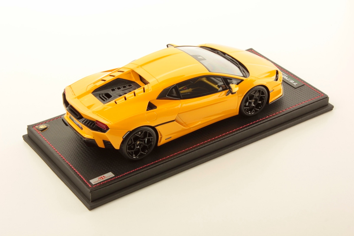 1/18 MR Collection Lamborghini Temerario (Giallo Inti Yellow) Car