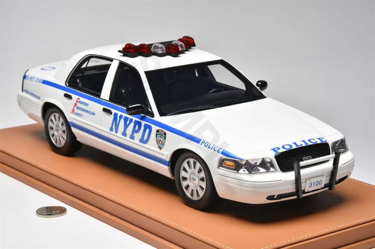 1/18 Vehicle Art Ford Crown Victoria NYPD PCT Police Car Model