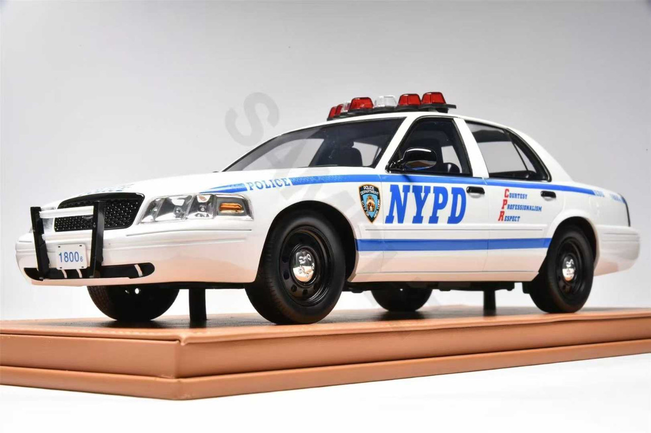 1/18 Vehicle Art Ford Crown Victoria NYPD CTTF (Citywide
