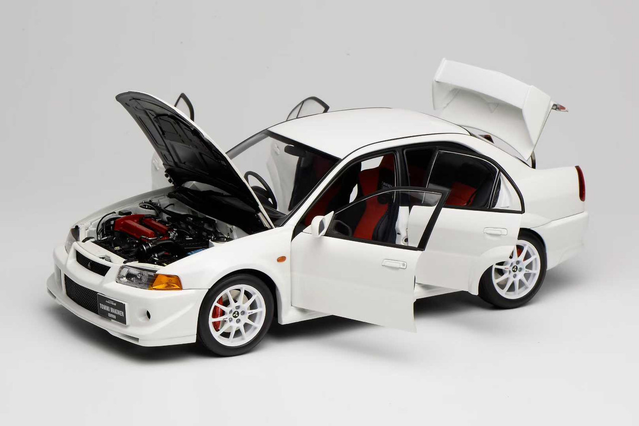 1/18 Motorhelix Mitsubishi Lancer Evo Evolution VI (6.5) GSR T.M.E
