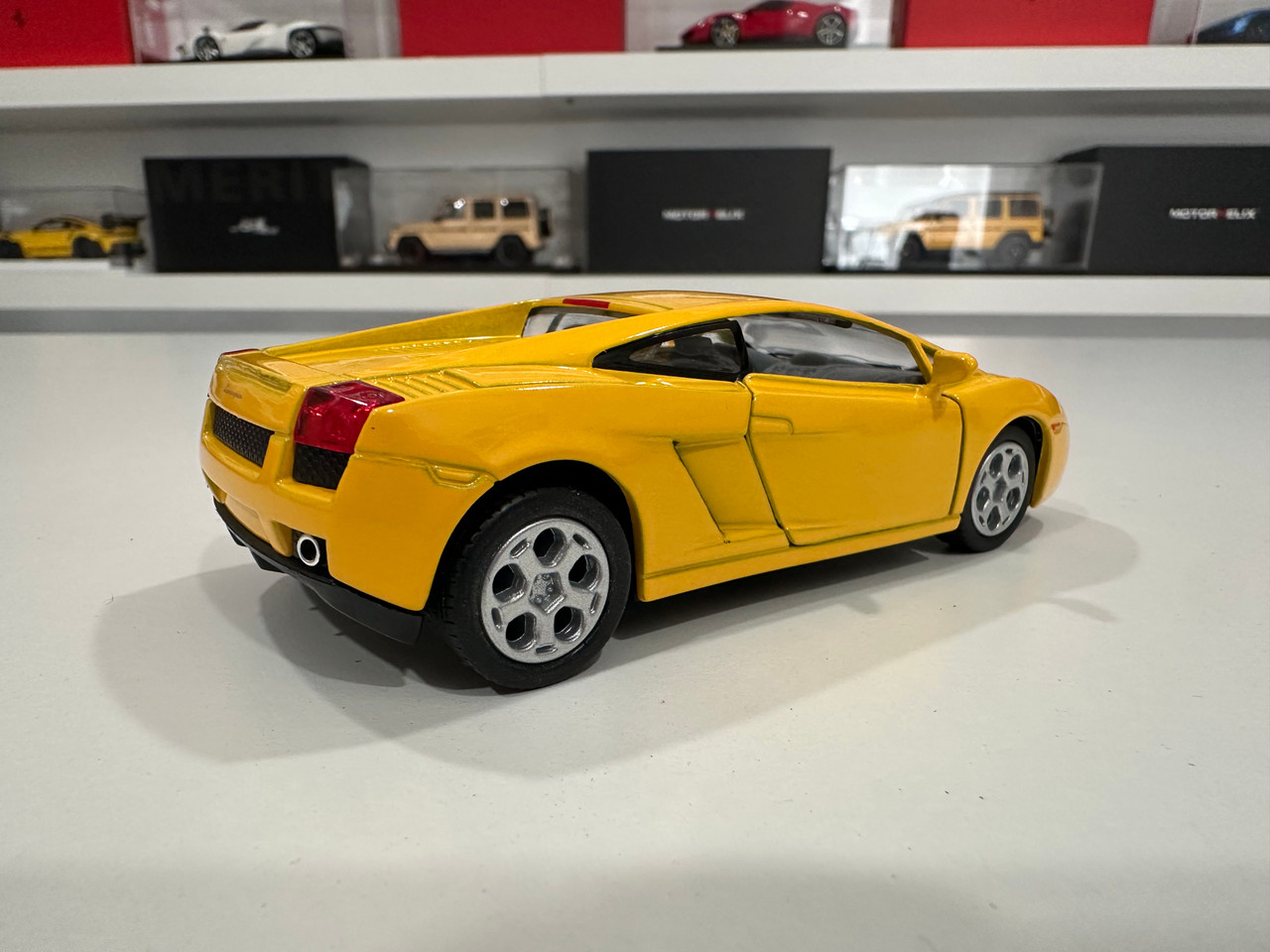 1/36 Kinsmart Lamborghini Gallardo (Yellow) Diecast Car Model