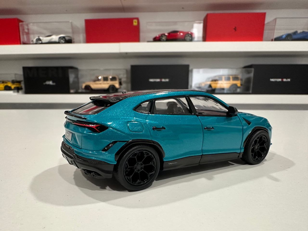 その他 s. 1/40 Kinsmart Lamborghini Urus Performante (Blue) Diecast Car