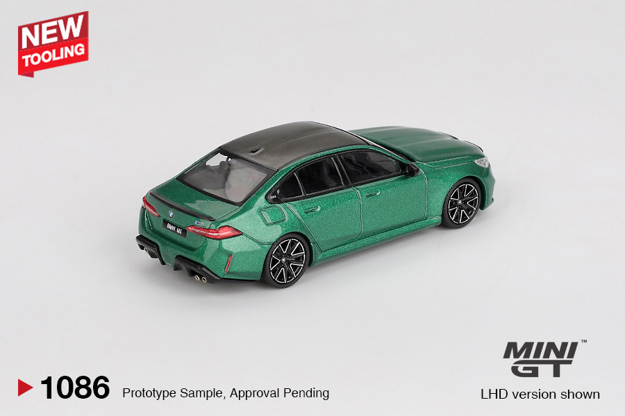 1/64 Mini GT BMW M5 (G90) (Isle of Man Green Metallic) Car Model
