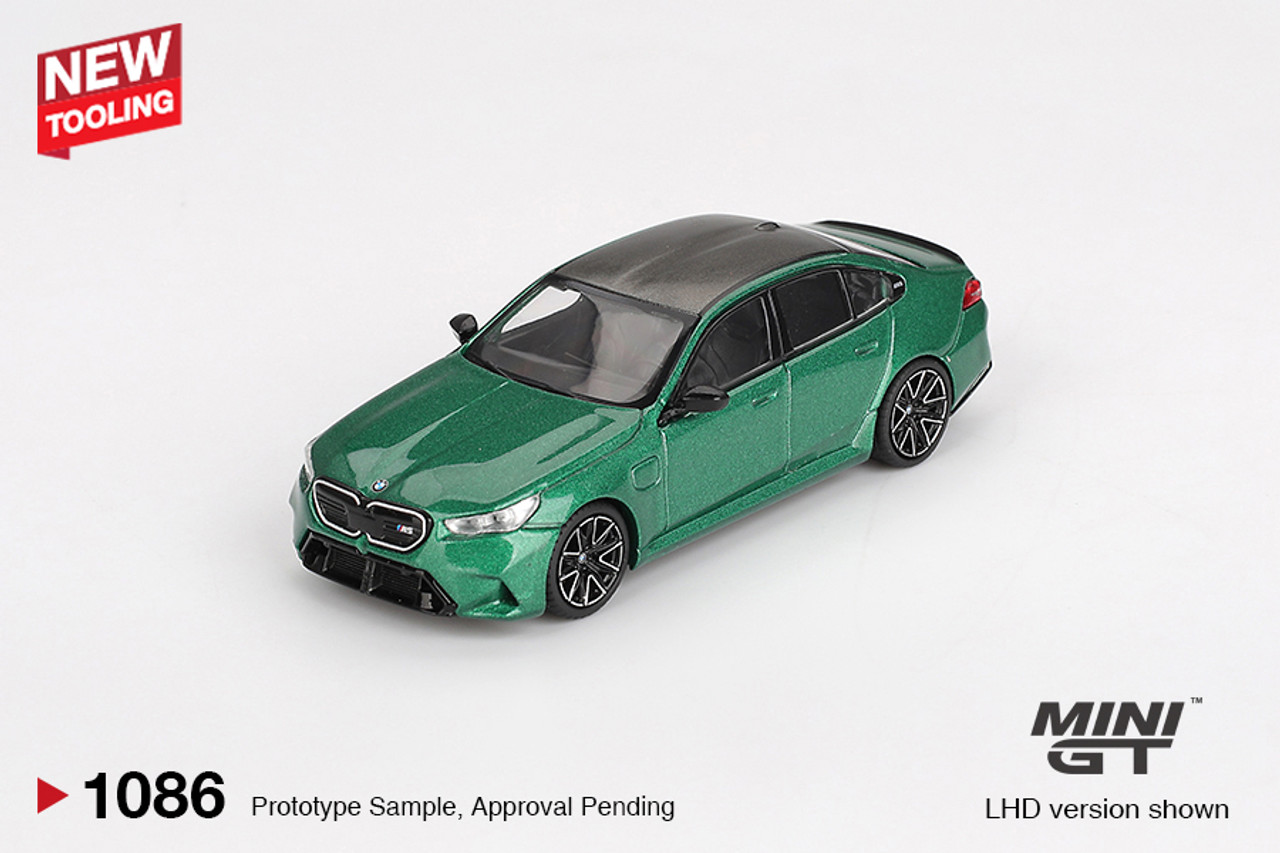 1/64 Mini GT BMW M5 (G90) (Isle of Man Green Metallic) Car Model