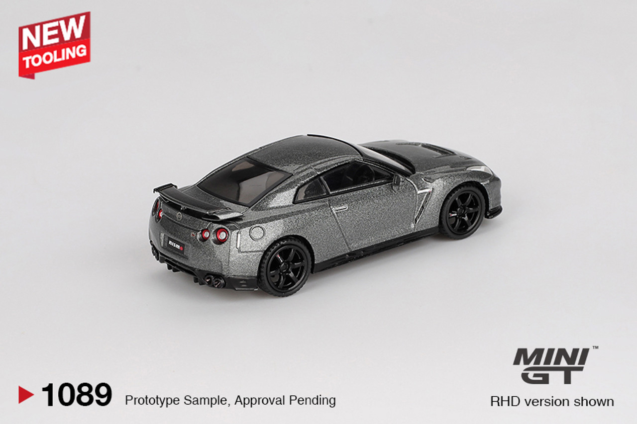 1/64 Mini GT 2013 Nissan Skyline GT-R GTR R35 (Dark Metal Grey) (NISMO R35 CRS Version) Diecast Car Model