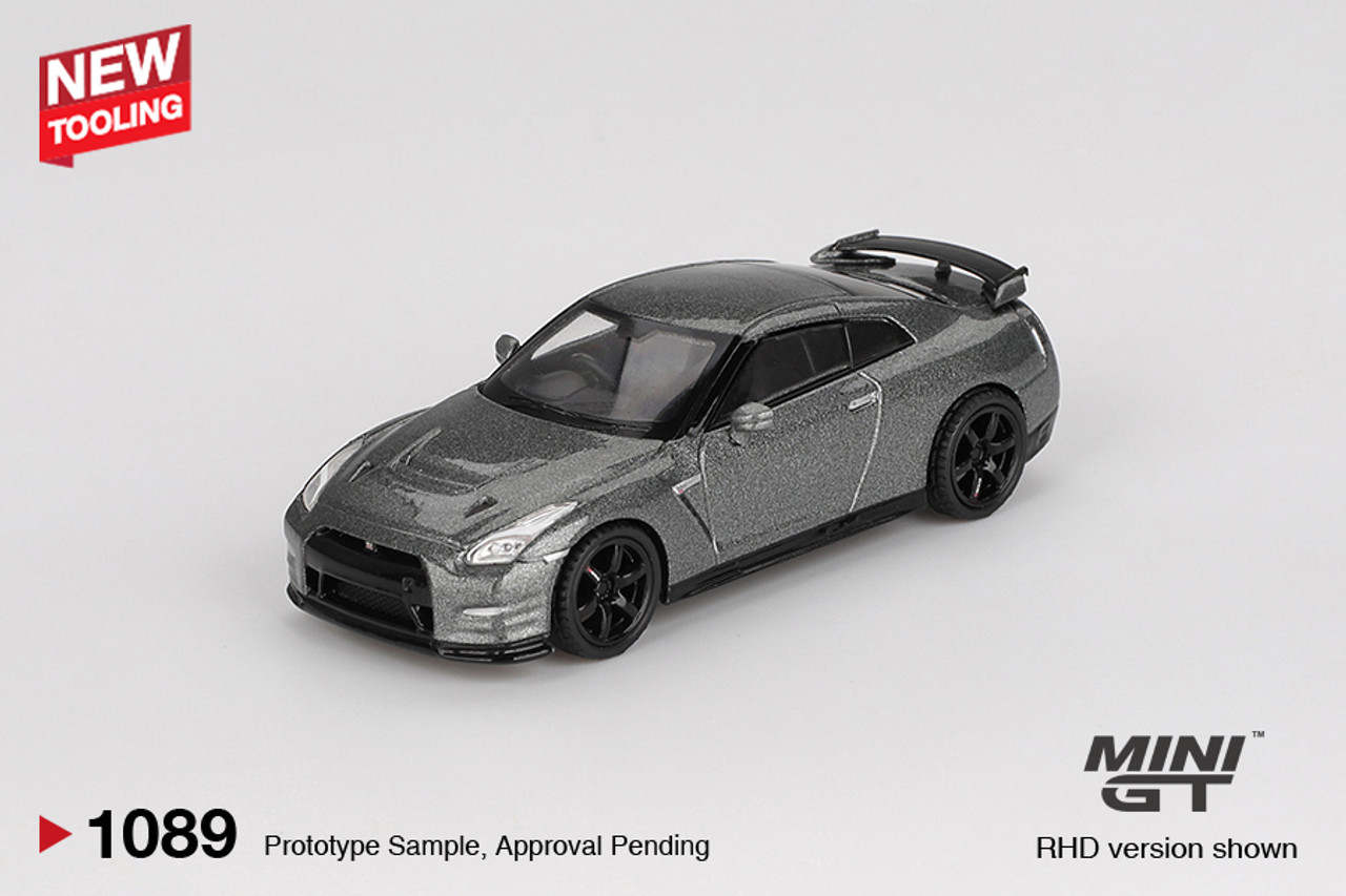 1/64 Mini GT 2013 Nissan Skyline GT-R GTR R35 (Dark Metal Grey) (NISMO R35 CRS Version) Diecast Car Model