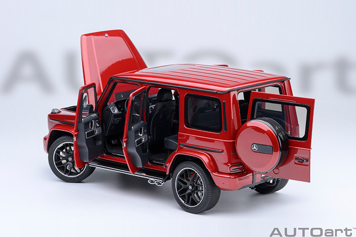 メルセデスAMG G63 AUTOartモデルカー 1/18 新品同様程度 1/18 Mercedes Benz G63 Amg 6X6 Gloss Black Model Car By Autoart