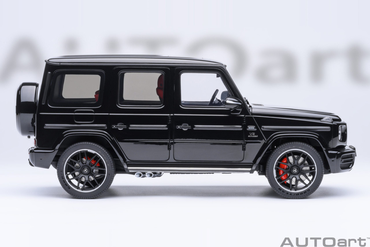 1/18 AUTOart Mercedes-AMG G63 (Gloss Black) Car Model
