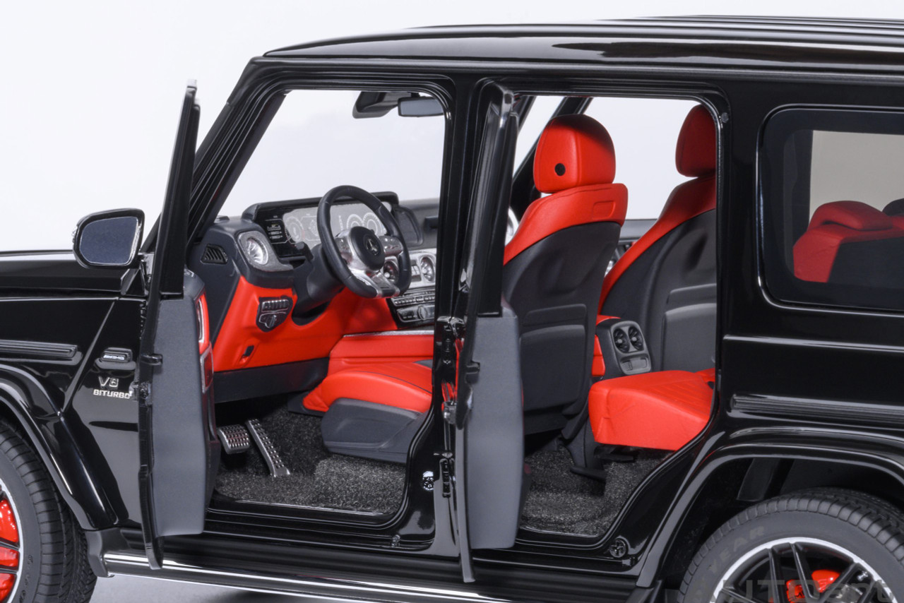 1/18 AUTOart Mercedes-AMG G63 (Gloss Black) Car Model