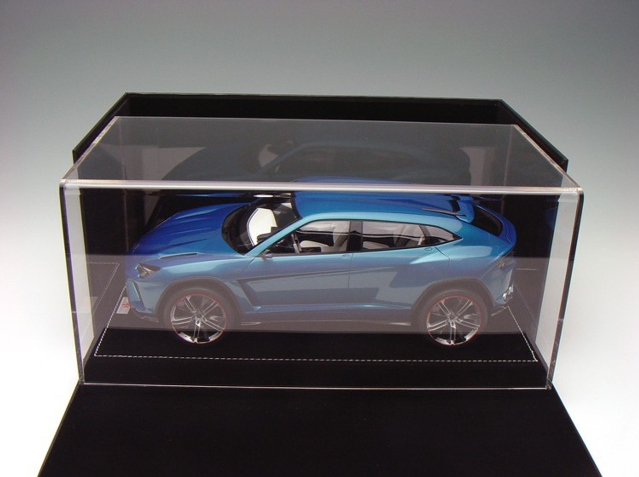 Lamborghini Urus 1/18 スケールモデル 模型 Lamborghini Urus S 1:18 | MR Collection Models