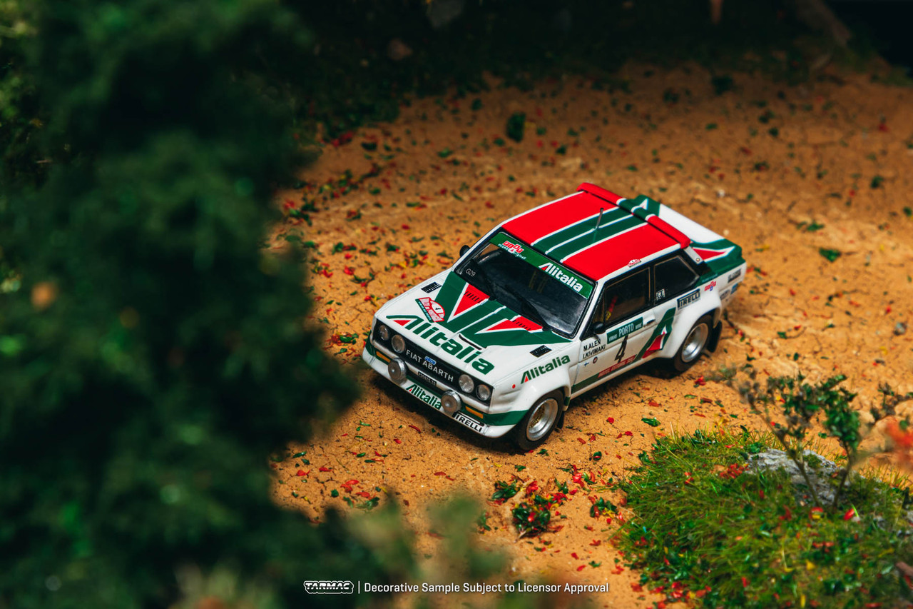 1/64 Tarmac Works 1978 FIAT 131 ABARTH Rally Rallye de Portugal Vinho do Porto Winner Markku Alén, Ilkka Kivimäki Diecast Car Model