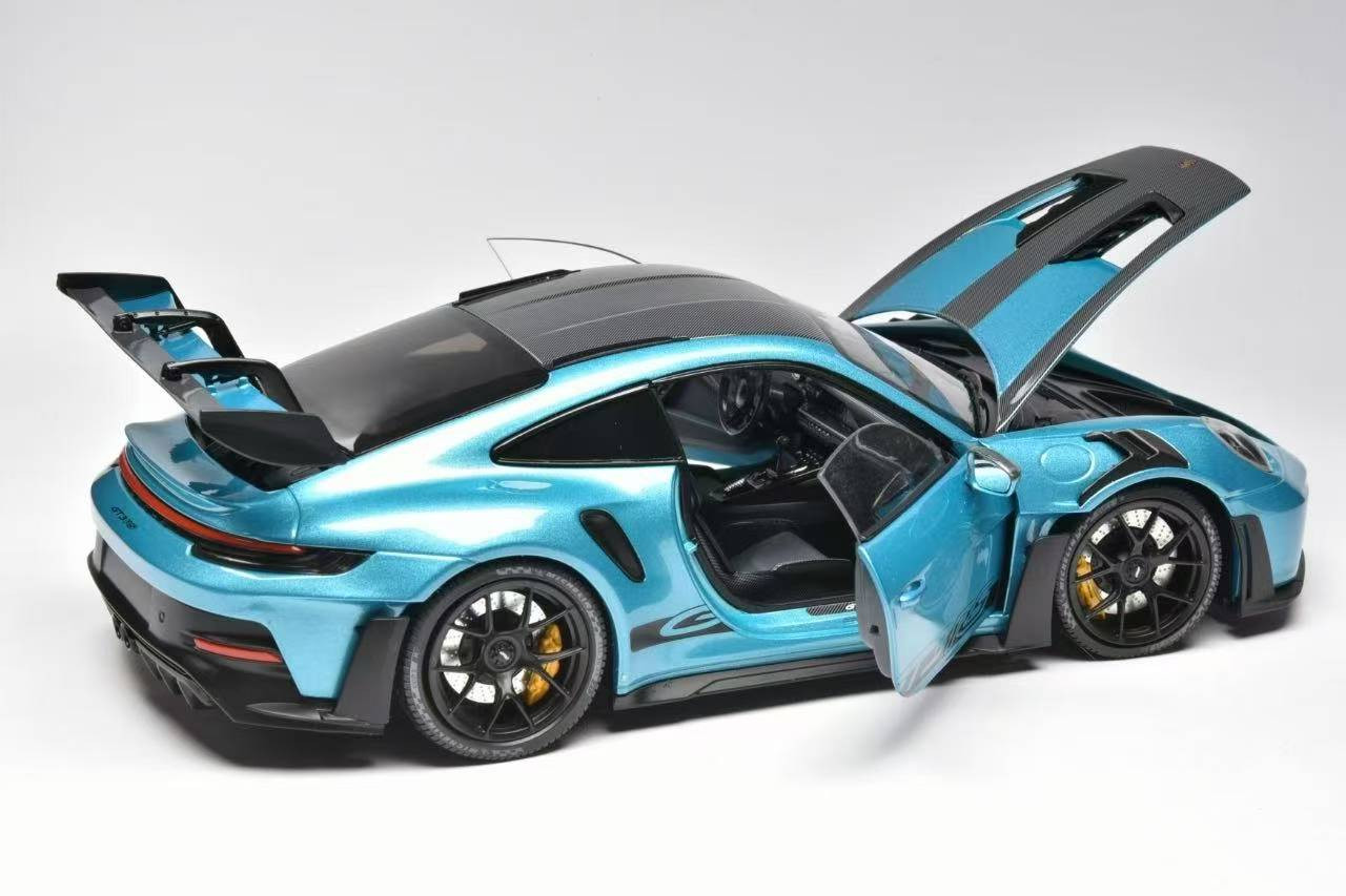 【MINICHAMPS】限定750台　Porsche 911 GT3RS Minichamps Porsche 911 GT3 RS - Ipanema Blue Metallic