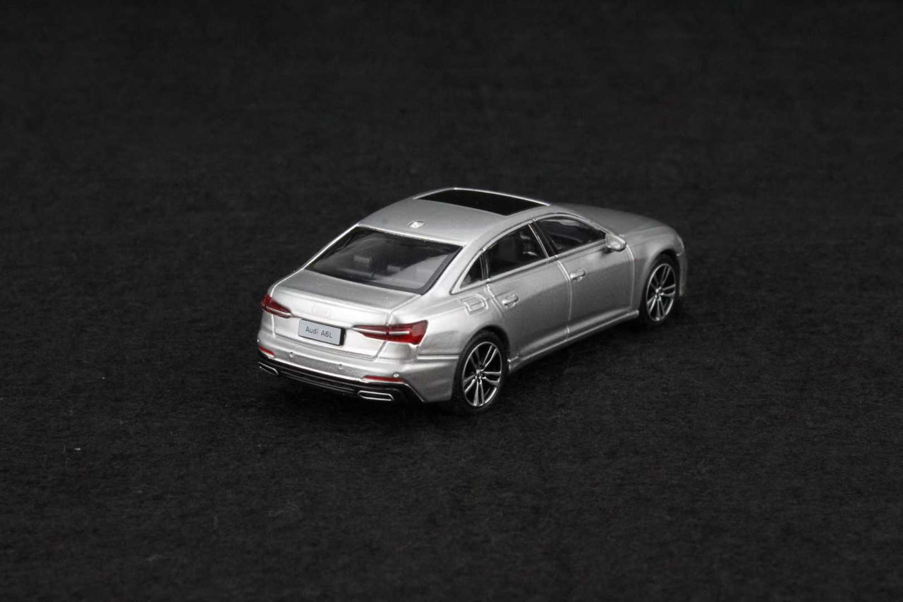 1/64 VAV Audi A6L (Silver) Diecast Car Model