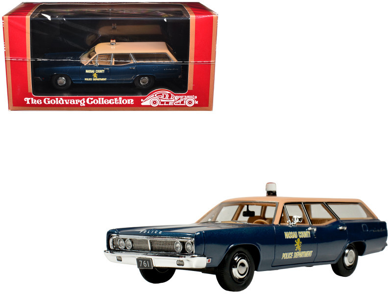 カーズさん 1970 Ford Country Squire Wagon Police Car 