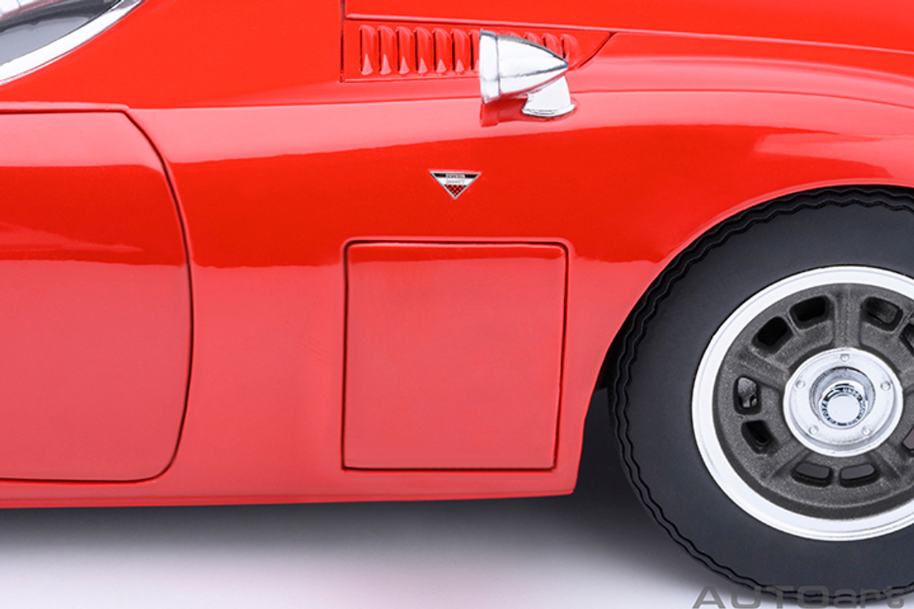 1/18 AUTOart 1967 Toyota 2000GT (Red) Car Model 1/18 AUTOart 1967 Toyota 2000GT (Red) Car Model