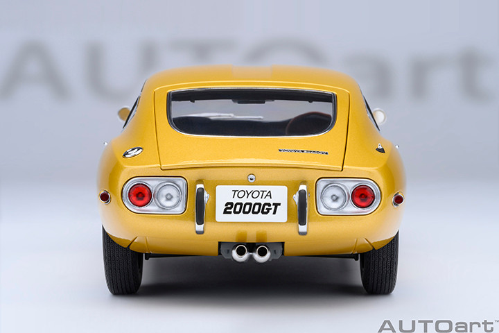 1/18 AUTOart TOYOTA 2000GT ゴールド 1/18 AUTOart 1967 Toyota 2000GT (Gold) Car Model - LIVECARMODEL.com