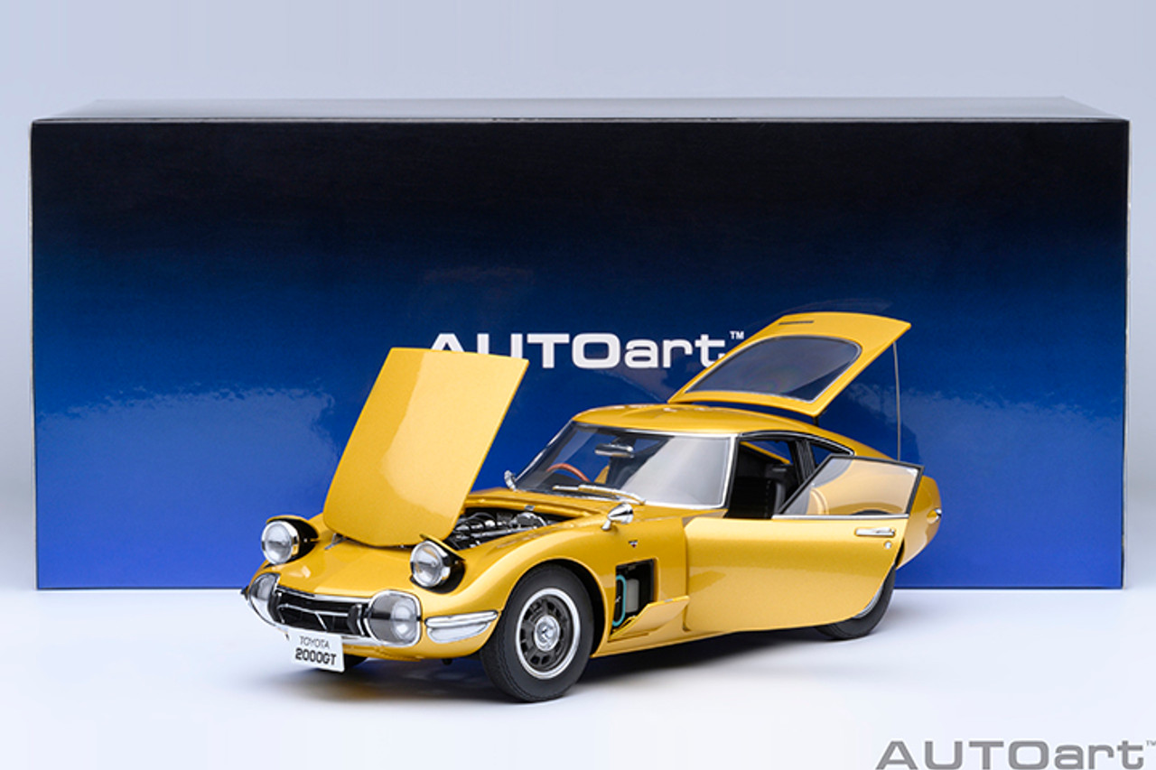 AUTO art 1/18 TOYOTAトヨタ 2000GT クーペ ゴールド④ 1/18 AUTOart 1967 Toyota 2000GT (Gold) Car Model