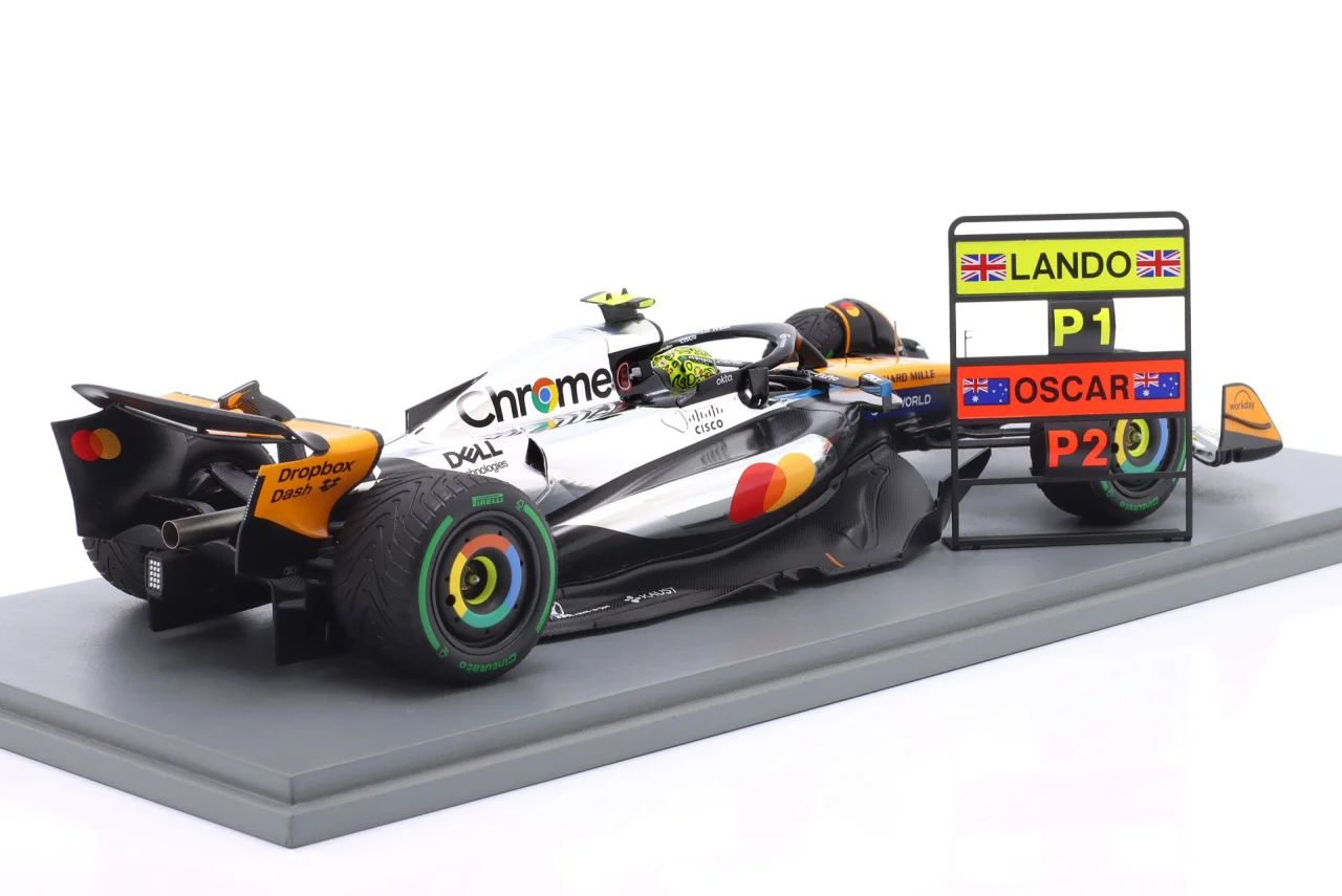 1/18 Spark 2025 Formula 1 McLaren MCL39 Winner British GP #4 Lando Norris Car Model