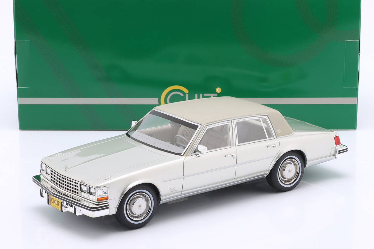 コレクション 20C 1/18 Cult Scale Models 1976 Cadillac Seville (Silver