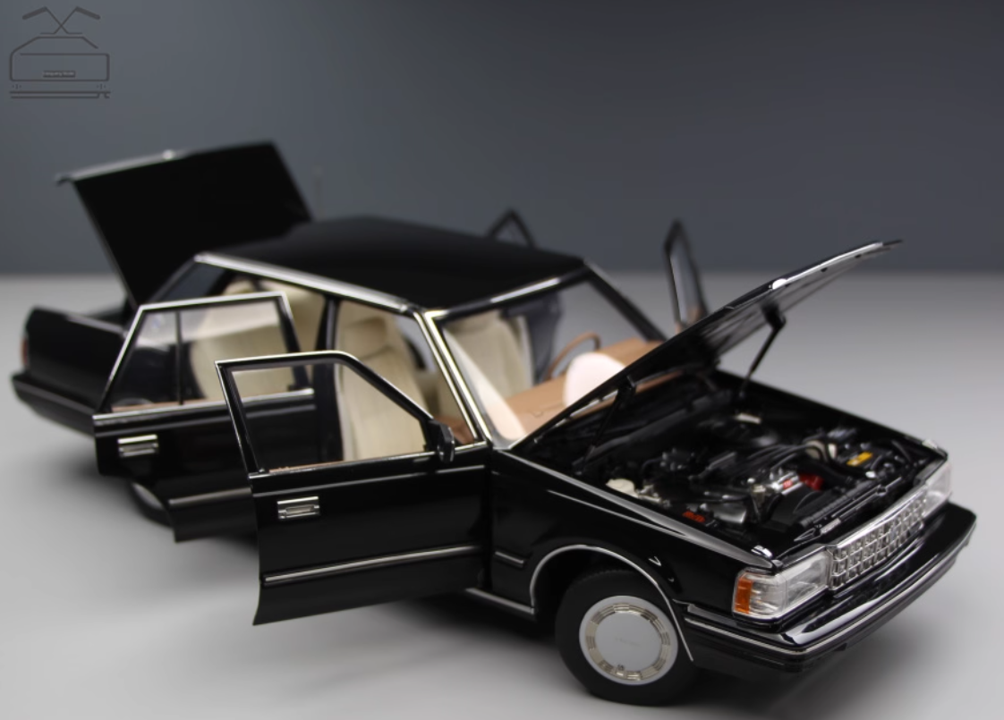 1/18 Dealer Edition 1983 Toyota Crown MS122 (Black with Beige Interior) Diecast Car Model