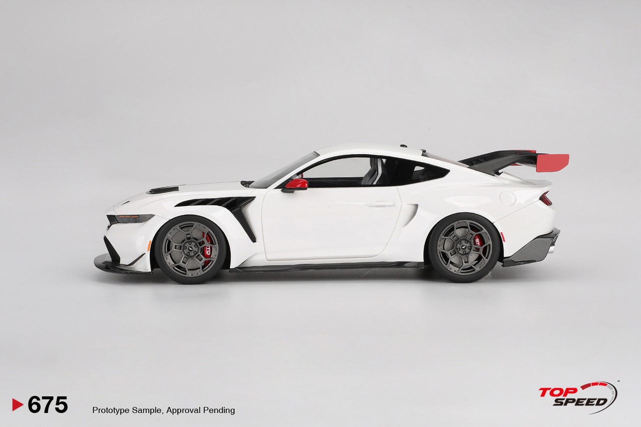 S.T 1/18 Top Speed Ford Mustang GTD Spirit of America (White) Car