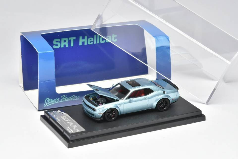 ジョー 1/64 Stance Hunter Dodge Challenger SRT Hellcat (Silver Blue