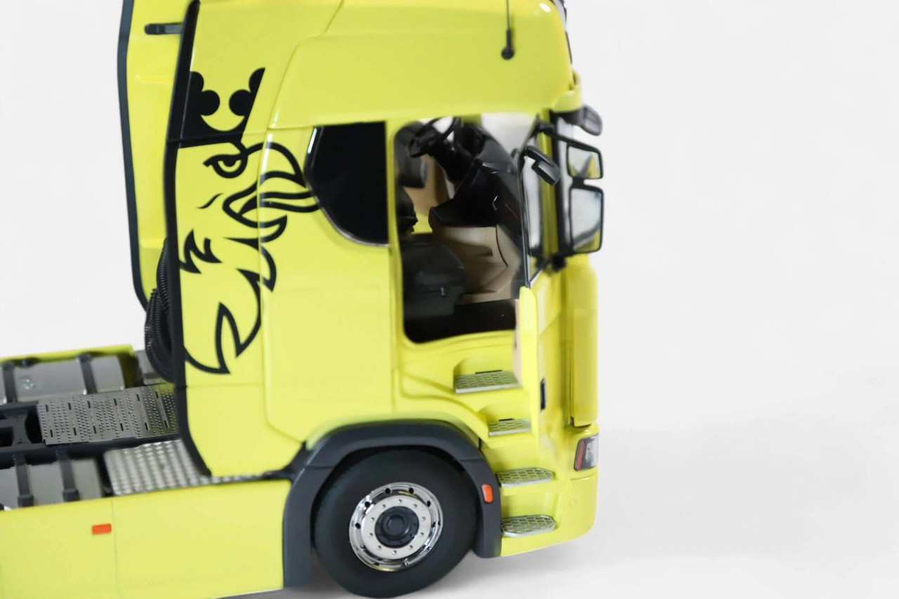 1/18 NZG Scania V8 730S 4x2 (Yellow with Vabis Logo) with Lohr Car