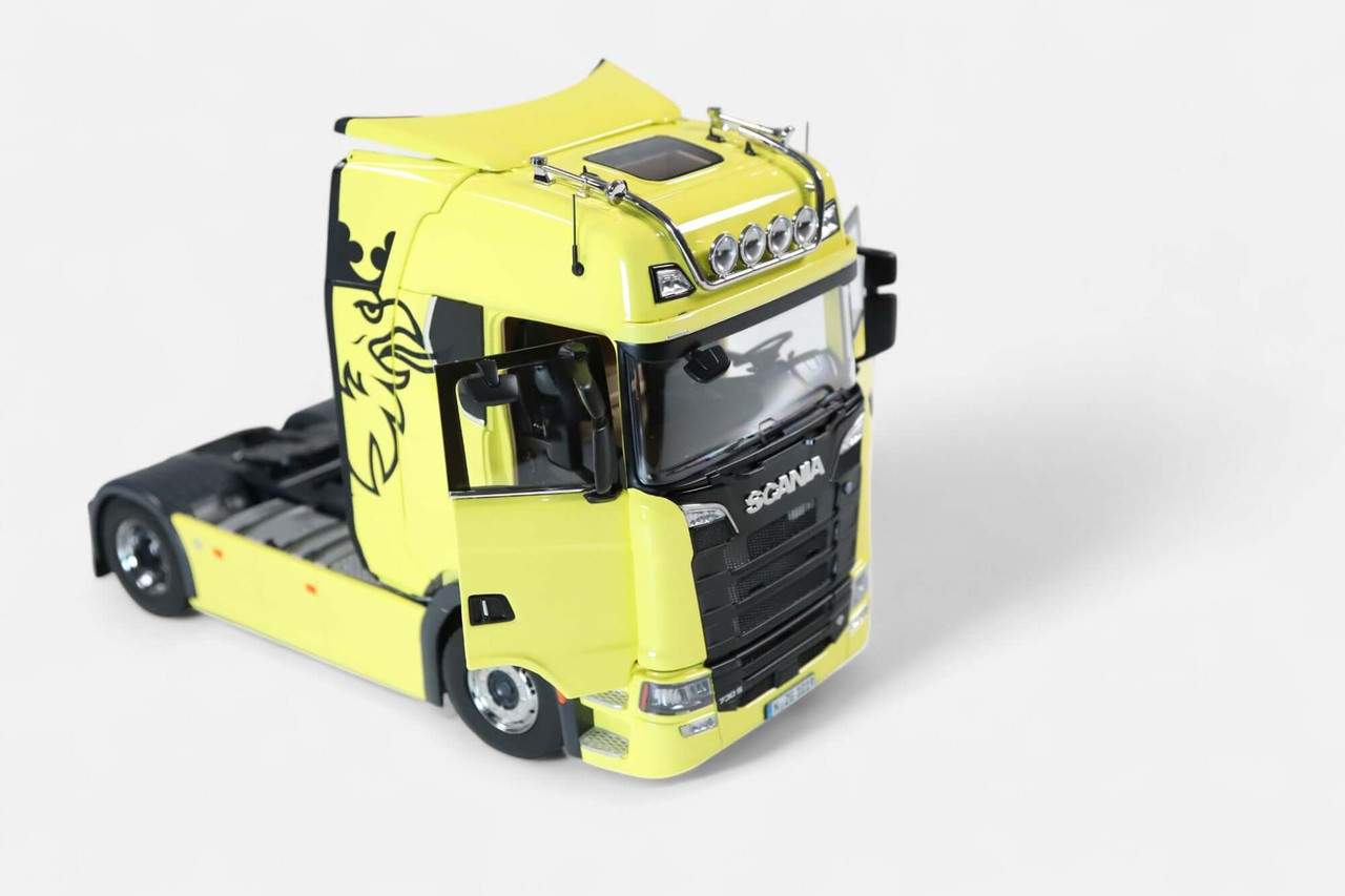 1/18 NZG Scania V8 730S 4x2 (Yellow with Vabis Logo) with Lohr Car