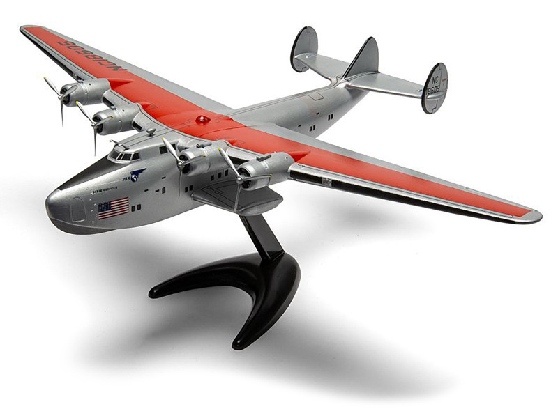 Level 2 Model Kit Boeing 314 Clipper Flying Boat with 2 Scheme