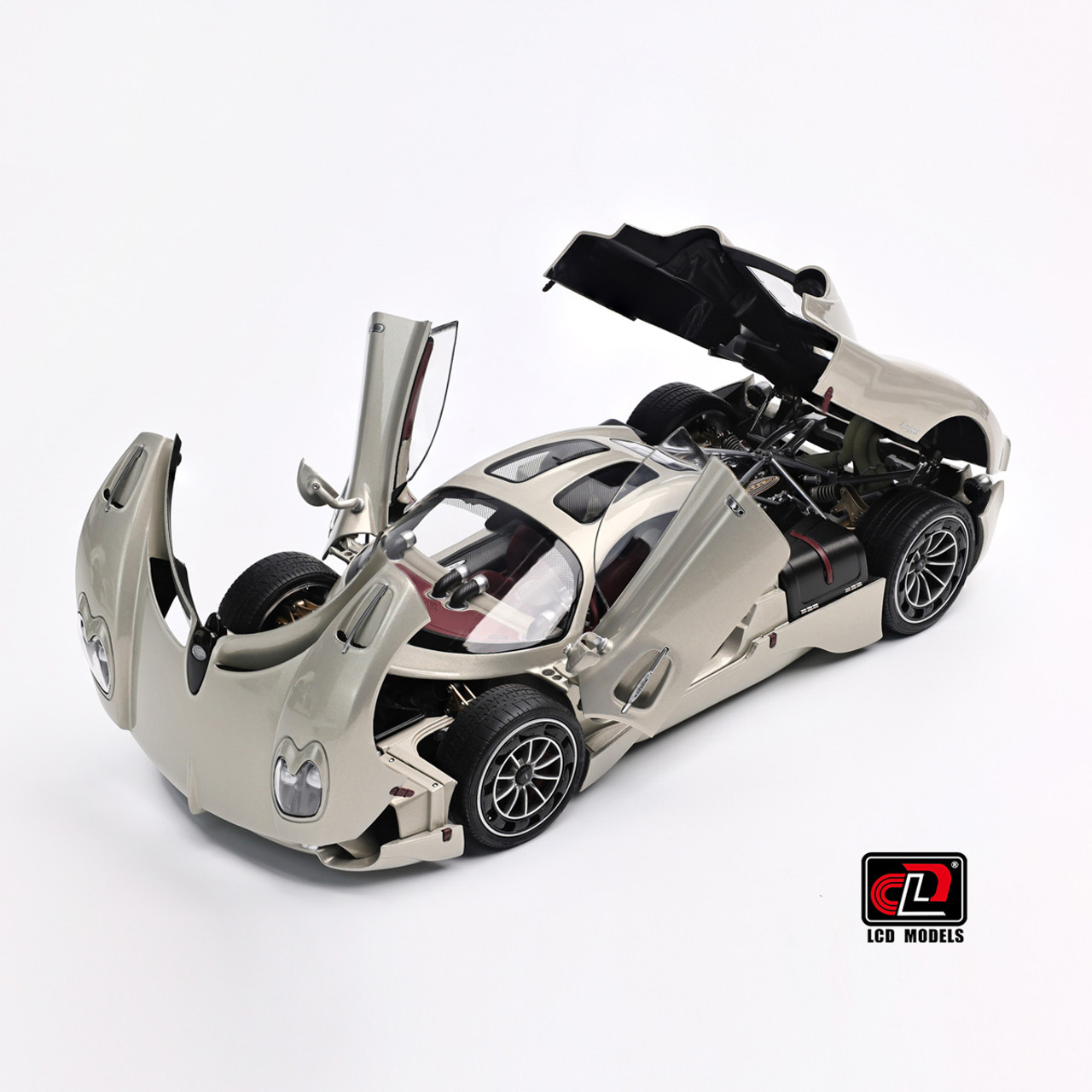 1/18 LCD Pagani Utopia (Champagne Gold) Diecast Car Model