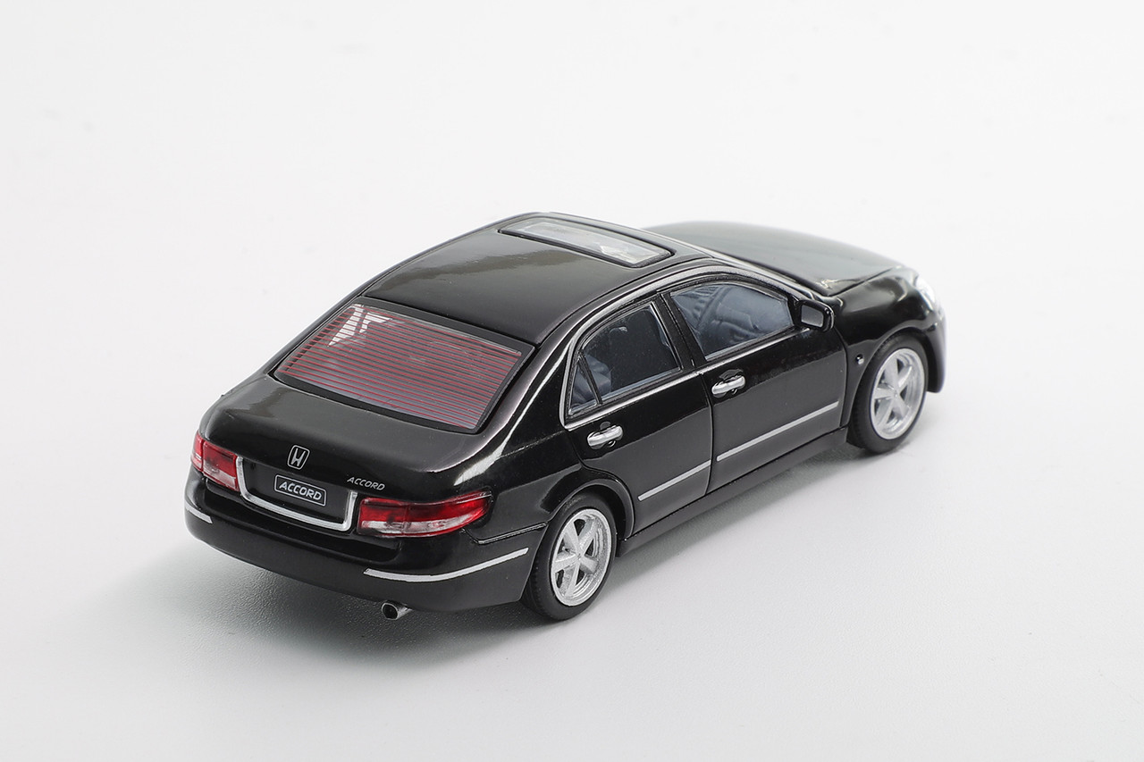 1/64 DCT 2002-2006 Honda Accord 7th Generation (Black) Diecast Car