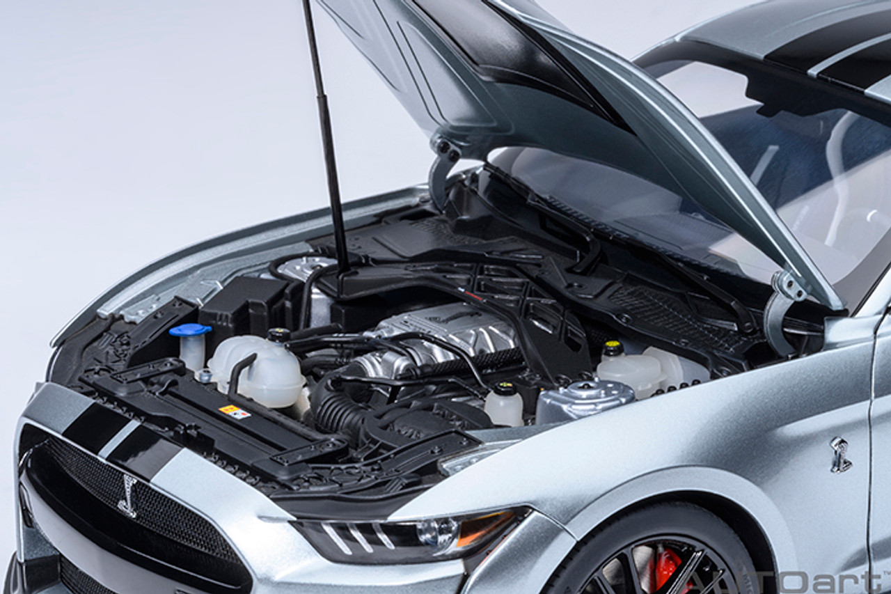 1/18 AUTOart Ford Mustang Shelby GT500 (Iconic Silver) Car Model