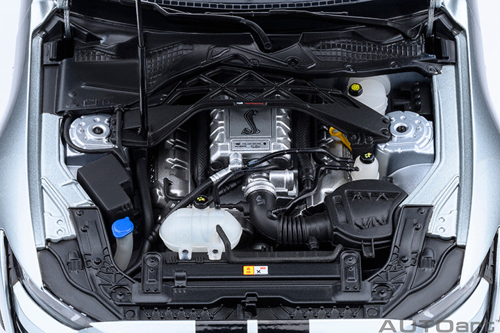 1/18 AUTOart Ford Mustang Shelby GT500 (Iconic Silver) Car Model