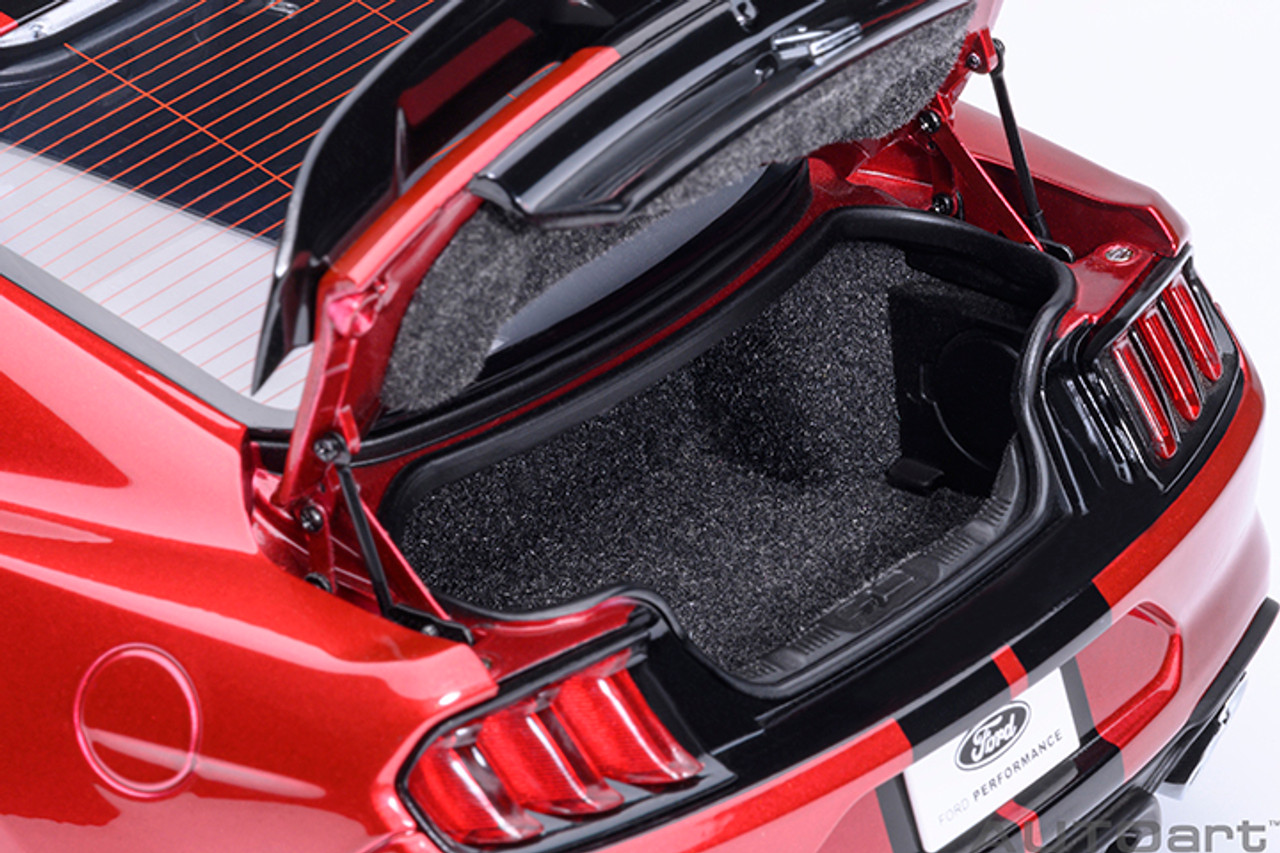 AUTOart 1:18 シェルビーGT500 レッド 1/18 AUTOart Ford Mustang Shelby GT500 (Rapid Red) Car Model