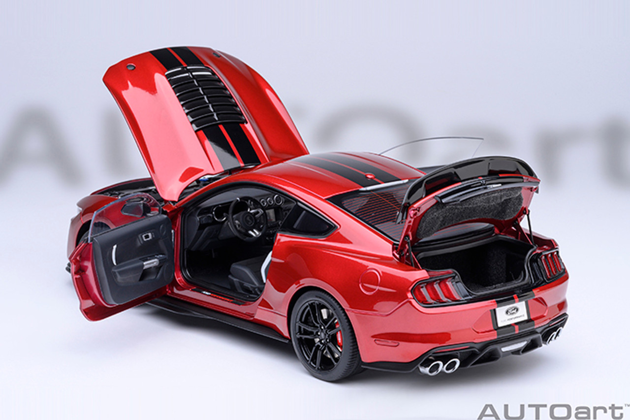 AUTOart 1:18 シェルビーGT500 レッド 1/18 AUTOart Ford Mustang Shelby GT500 (Rapid Red) Car Model