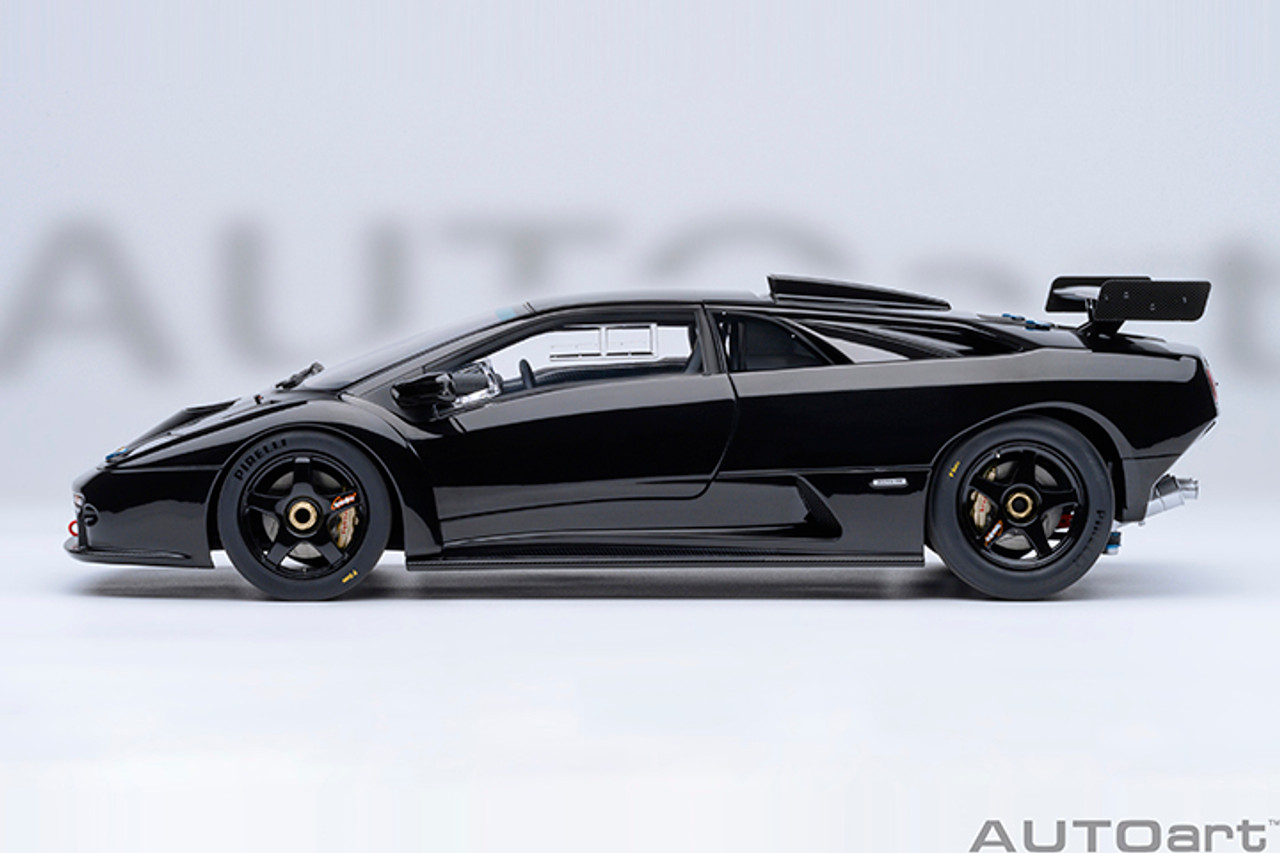 Lamborghini Diablo GTR1/18 スケールモデルオートアート 1/18 AUTOart Lamborghini Diablo GTR (Deep Black) Car Model